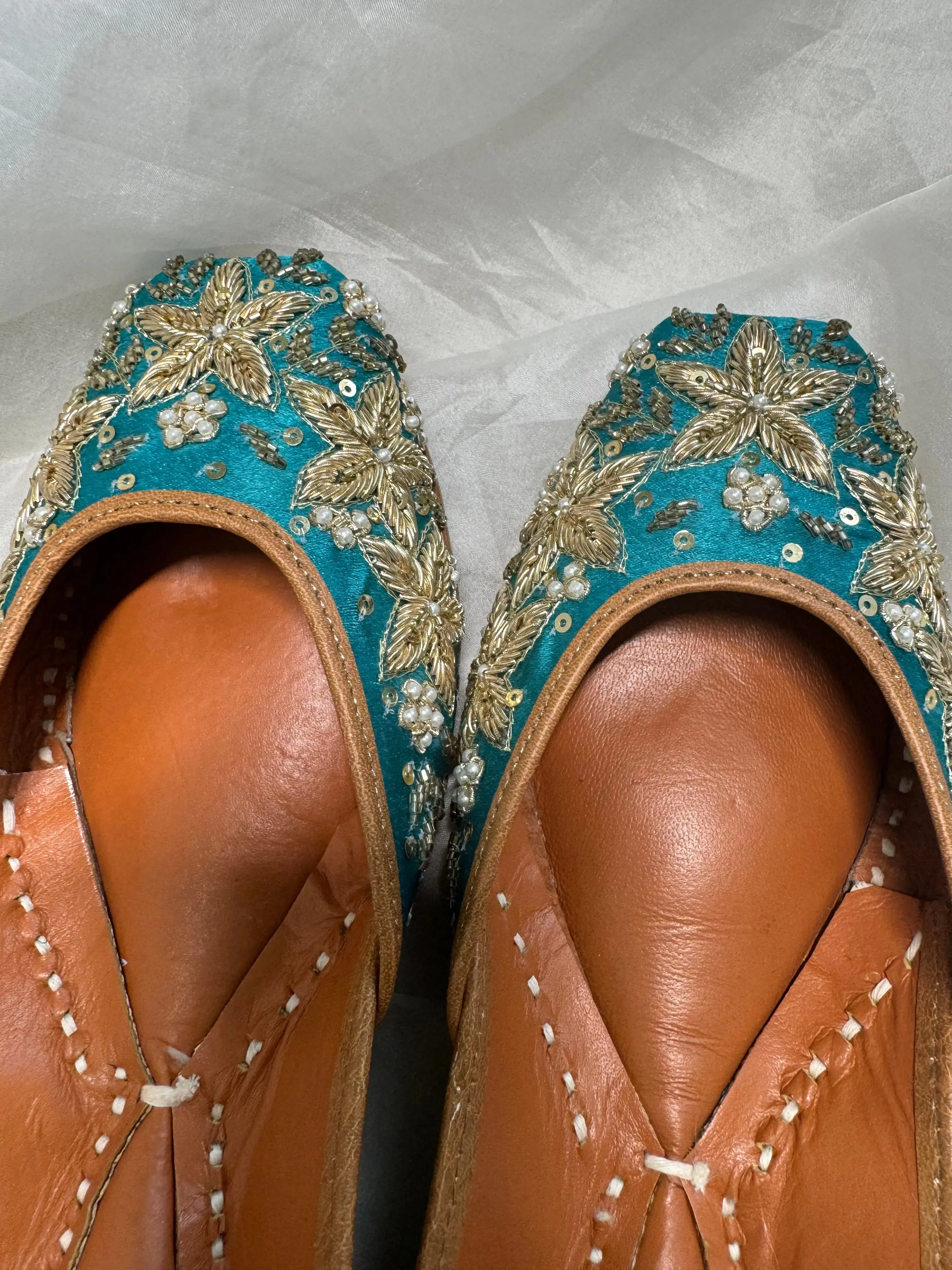 Embellished Hand crafted Mojaris - Blue