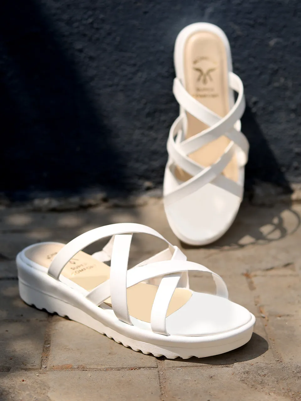 Liyana White Flatform Heels