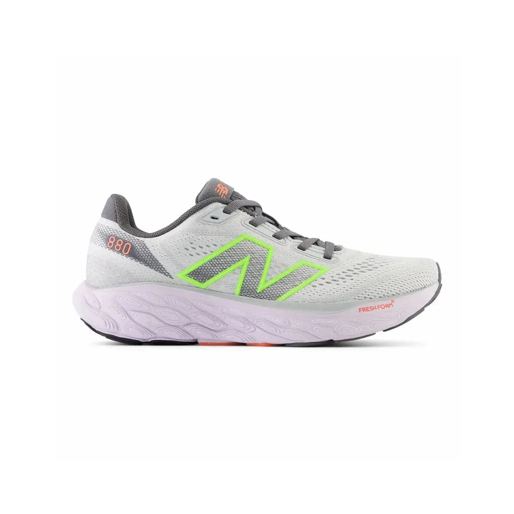 New Balance Women's 880 v14